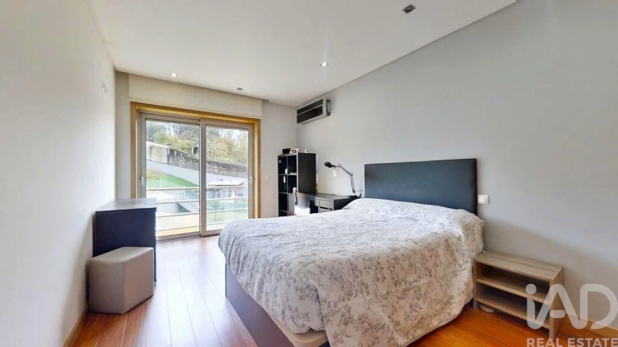 Moradia T3 para Venda em Sandim, Olival, Lever e Crestuma Foto 22