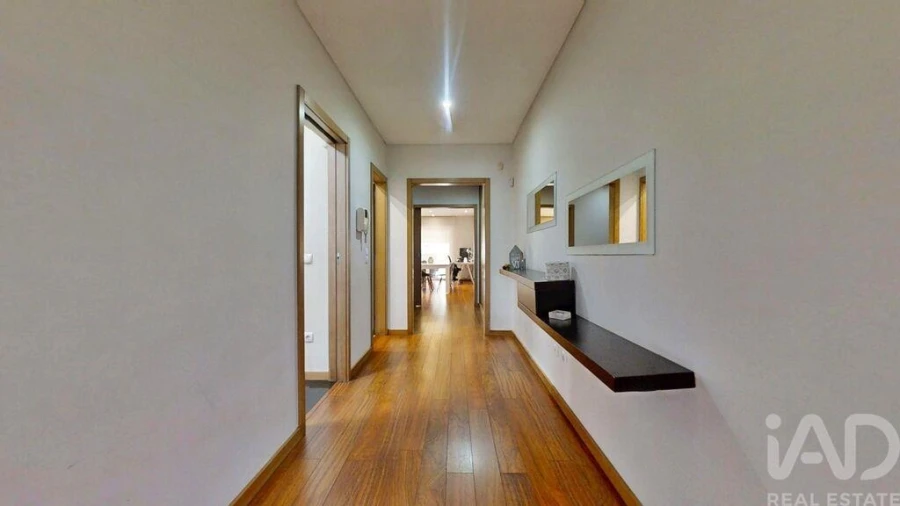 Moradia T3 para Venda em Sandim, Olival, Lever e Crestuma Foto 2