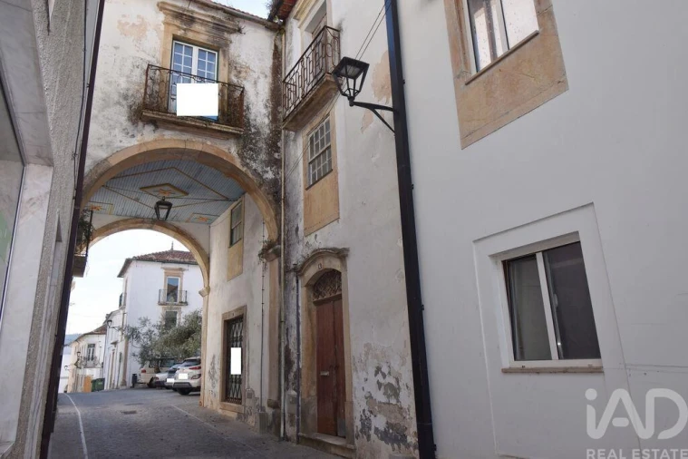 Moradia T4 para Venda em São Miguel, Santa Eufémia e Rabaçal Foto 2