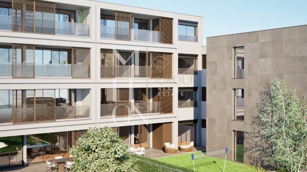 Apartamento T1 para Venda em Estreito de Camara de Lobos Foto 5