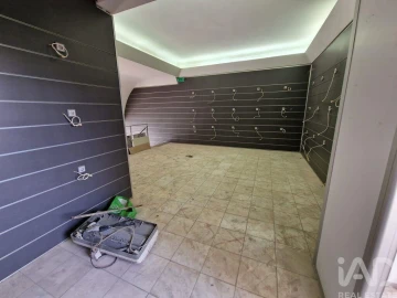 Loja para Venda em Almada, Cova da Piedade, Pragal e Cacilhas