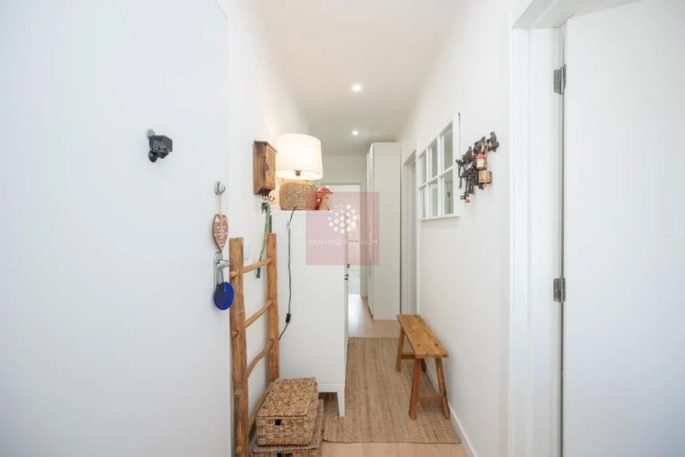 Apartamento T2 para Venda em Alfragide Foto 6