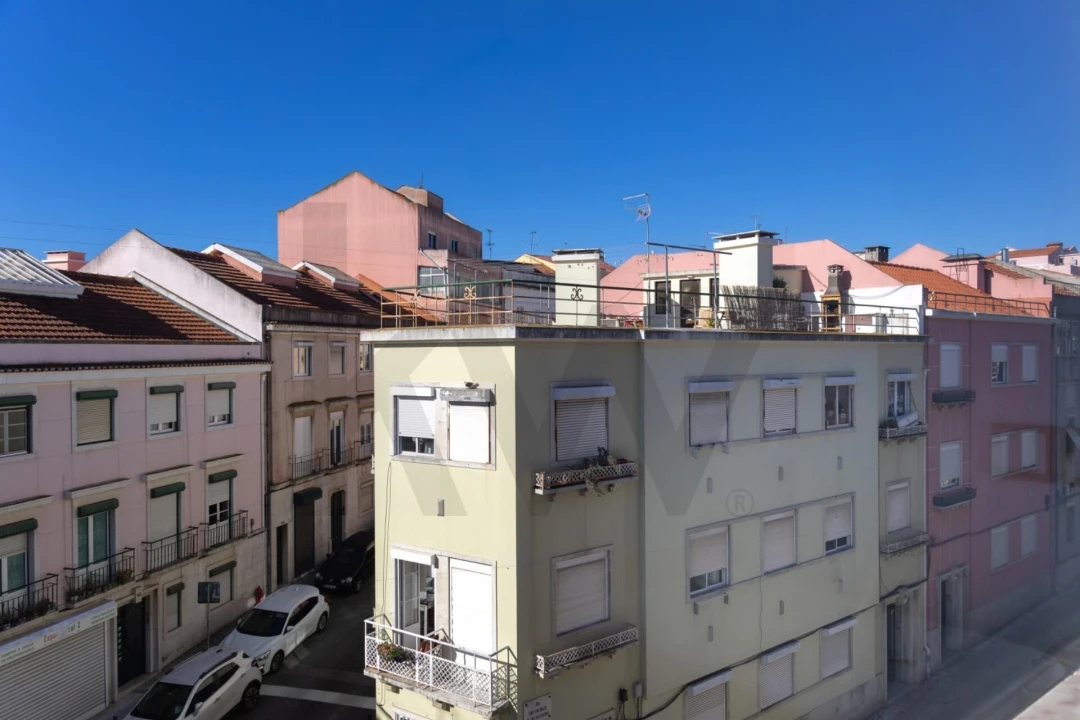Apartamento T2 para Arrendamento em Beato Foto 28