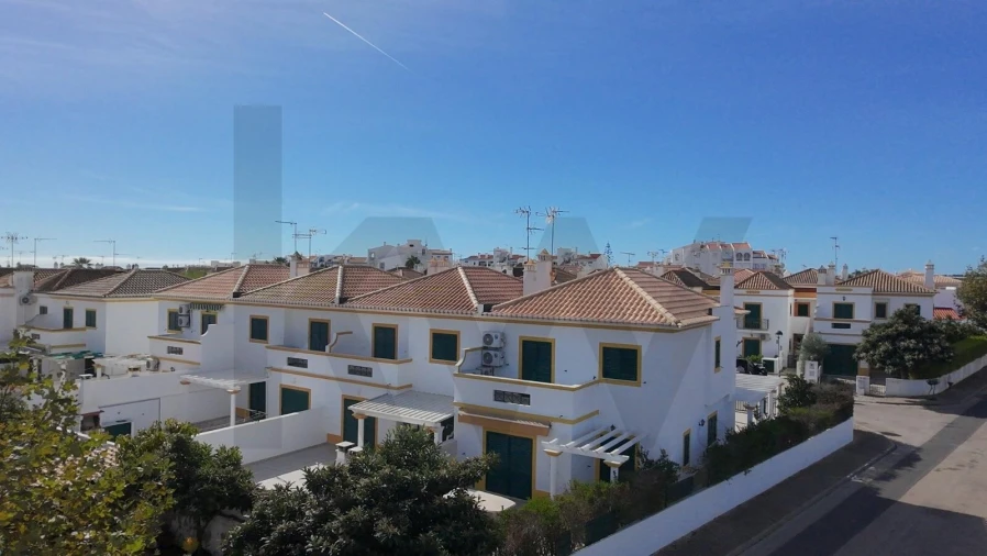 Moradia T3 para Venda em Vila Nova de Cacela Foto 35