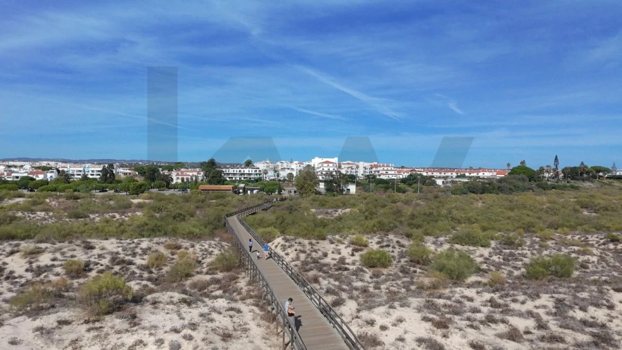 Moradia T3 para Venda em Vila Nova de Cacela Foto 32