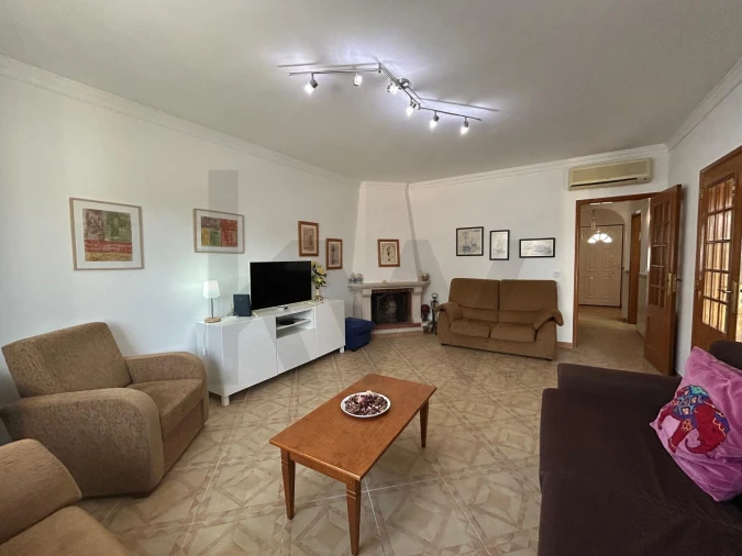 Moradia T3 para Venda em Vila Nova de Cacela Foto 7