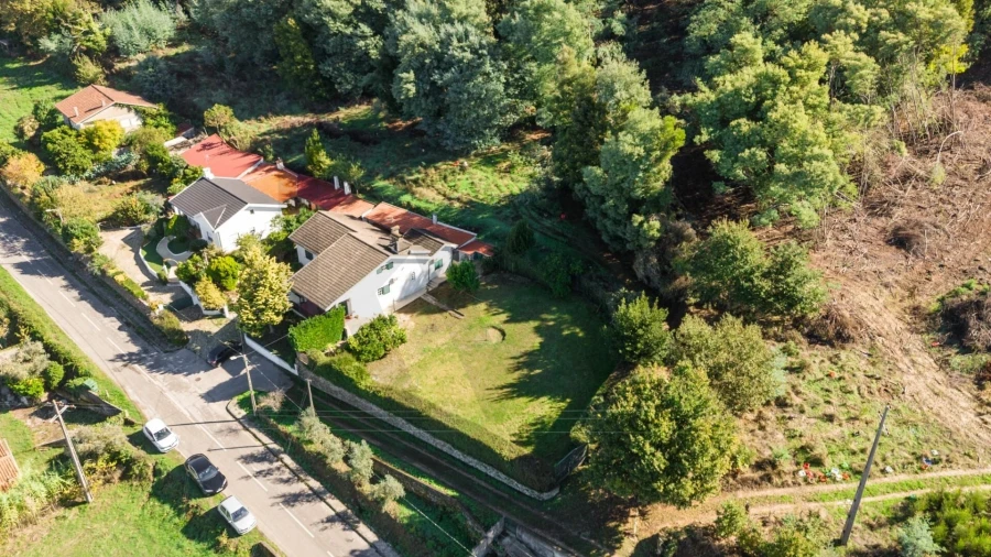 Moradia T1 para Venda em Lousã e Vilarinho Foto 17