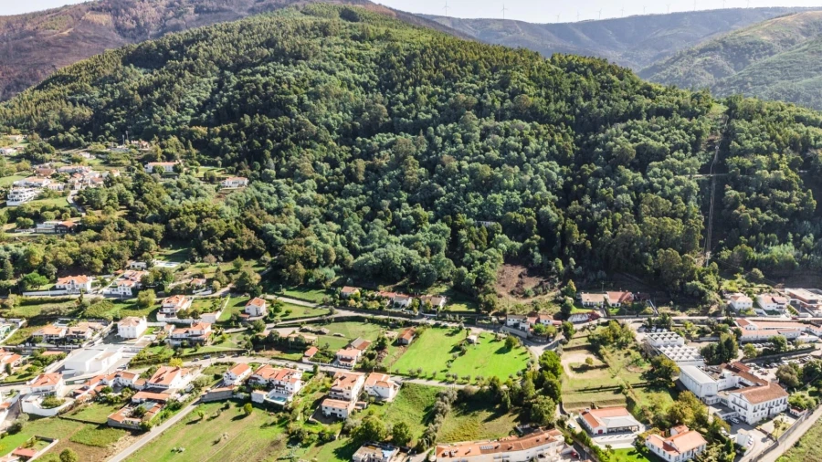 Moradia T1 para Venda em Lousã e Vilarinho Foto 11