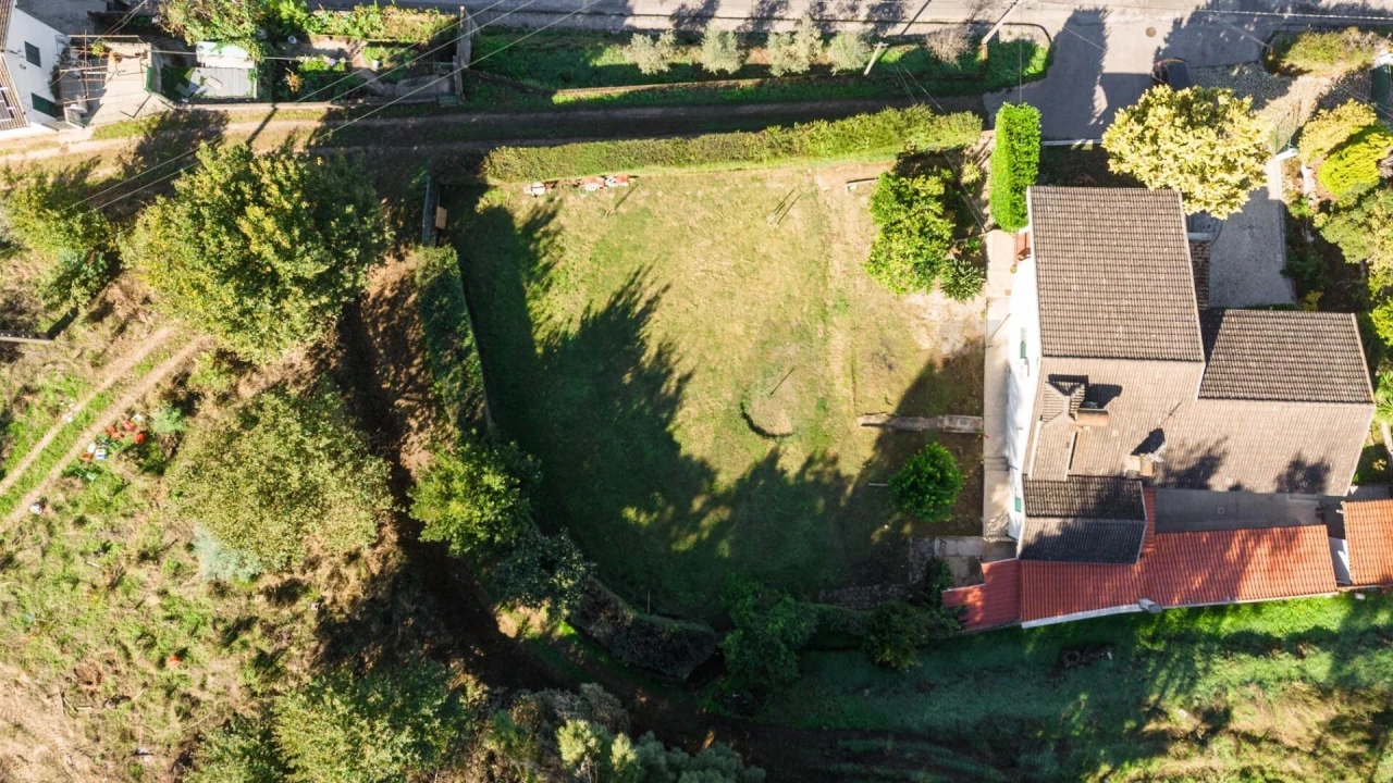 Moradia T1 para Venda em Lousã e Vilarinho Foto 9