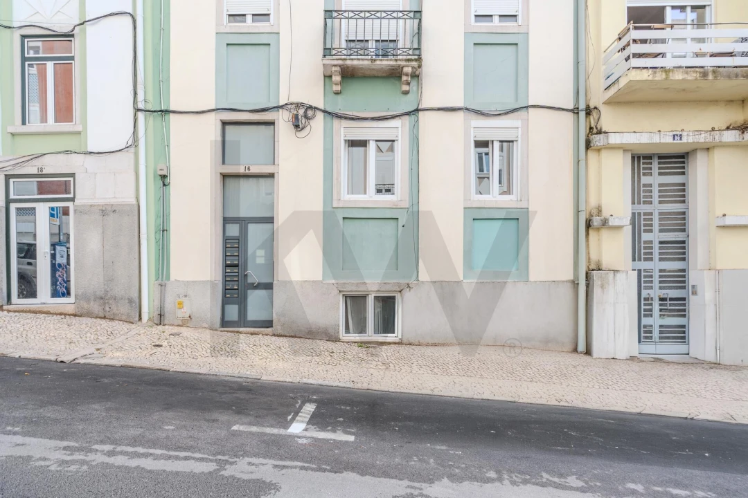 Apartamento T3 para Venda em Arroios Foto 28