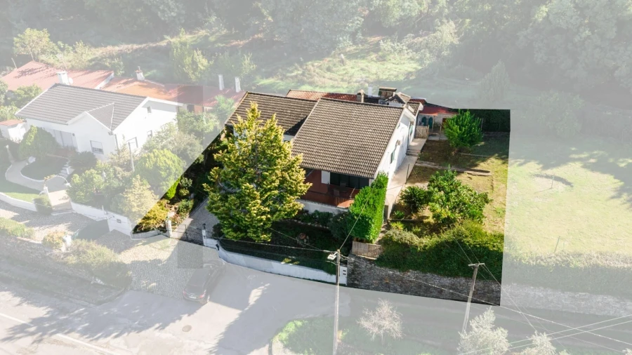 Moradia T3 para Venda em Lousã e Vilarinho Foto 37