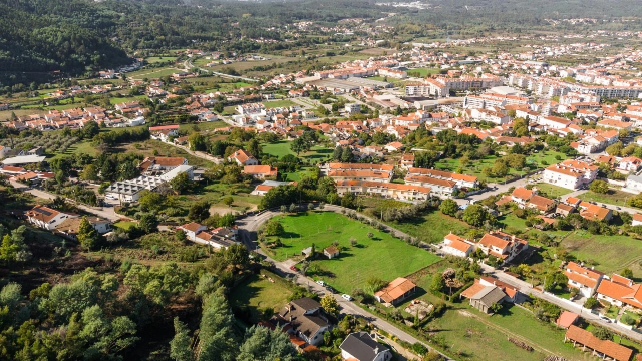 Moradia T3 para Venda em Lousã e Vilarinho Foto 42
