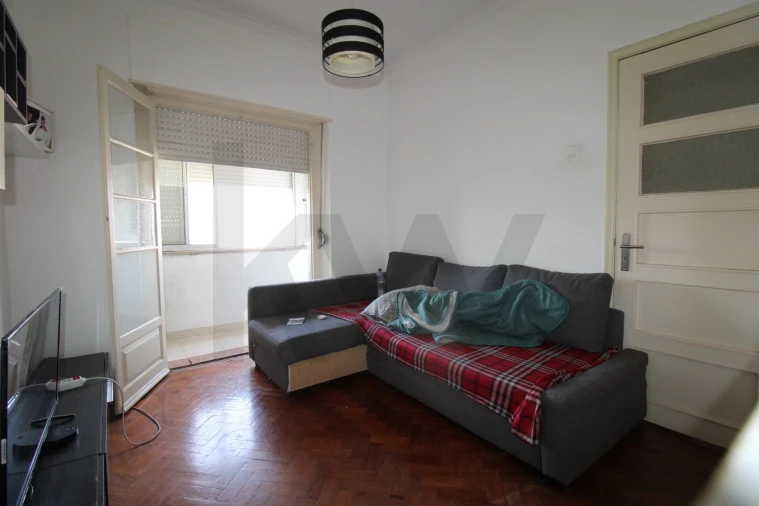 Apartamento T2 para Venda em Alfragide Foto 34