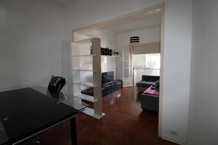 Apartamento T2 para Venda em Alfragide Foto 33