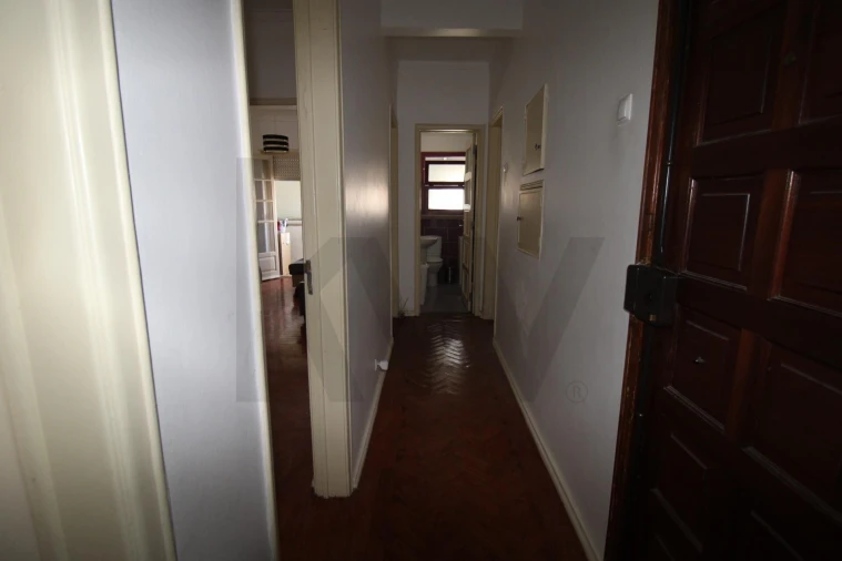 Apartamento T2 para Venda em Alfragide Foto 22