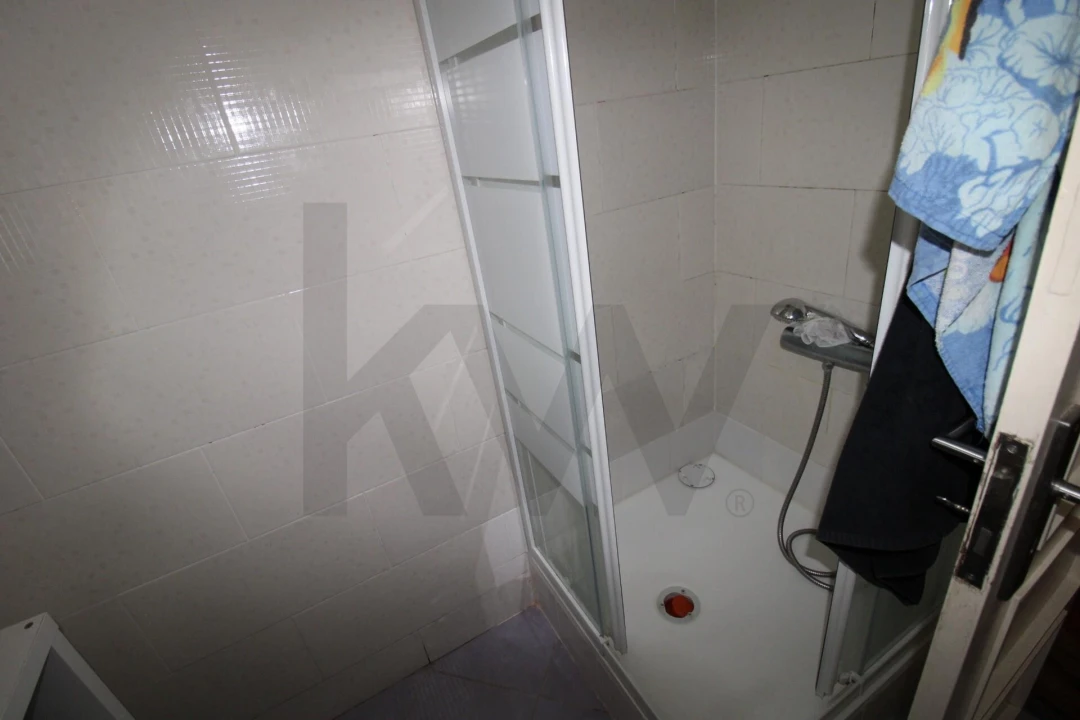 Apartamento T2 para Venda em Alfragide Foto 20