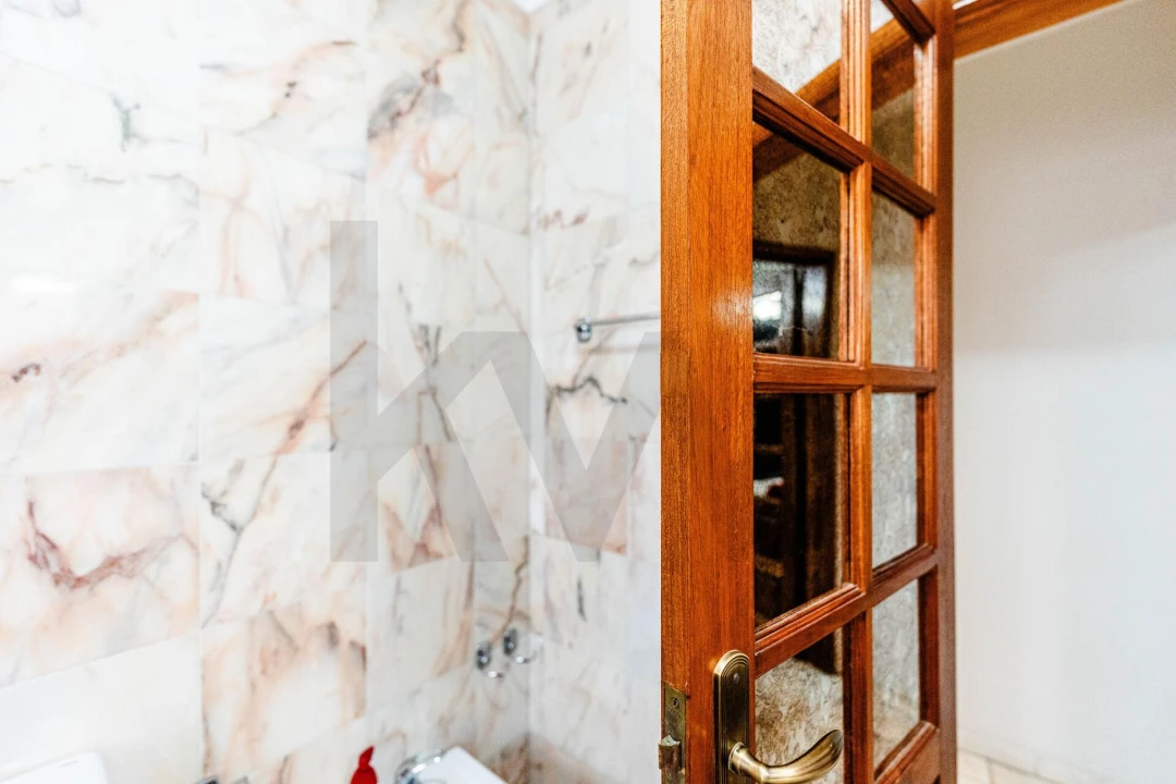 Moradia T4 para Venda em Mexilhoeira Grande Foto 55