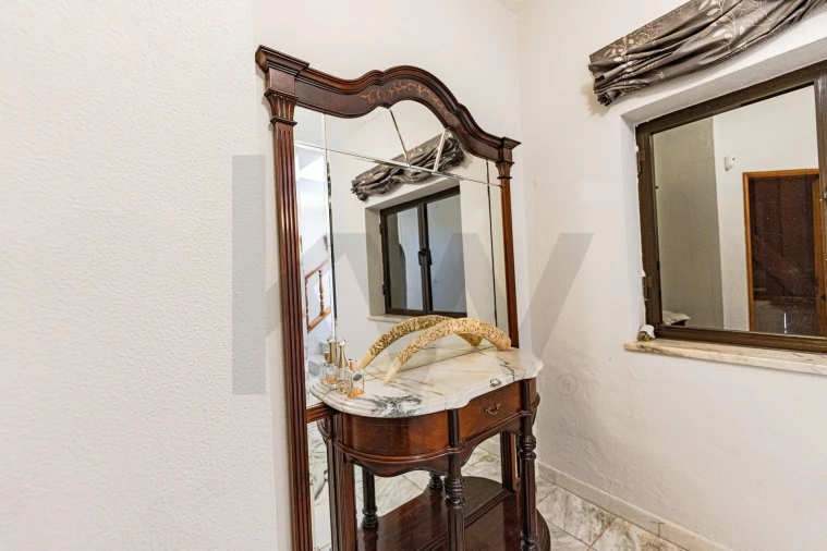 Moradia T4 para Venda em Mexilhoeira Grande Foto 45