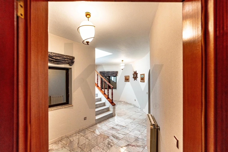 Moradia T4 para Venda em Mexilhoeira Grande Foto 44