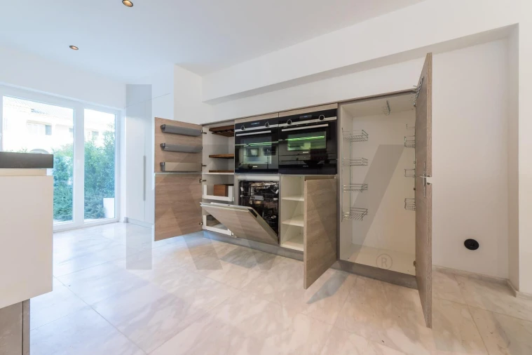 Moradia T4 para Venda em Carcavelos e Parede Foto 9