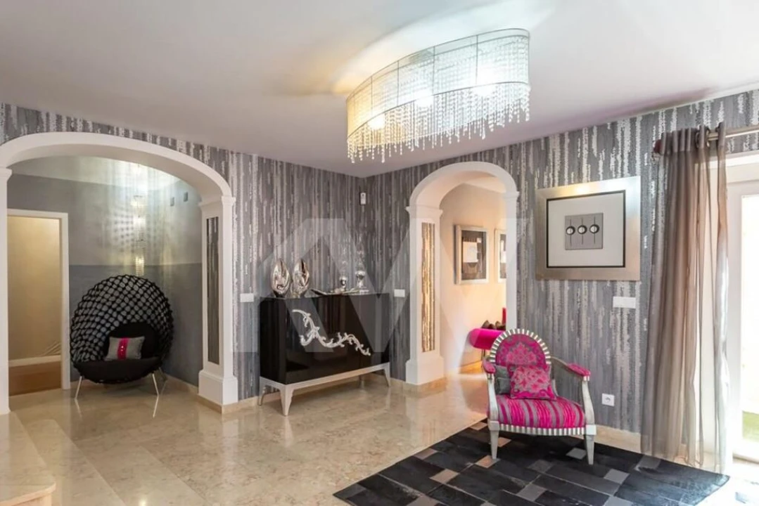 Moradia T7 para Venda em São João das Lampas e Terrugem Foto 8