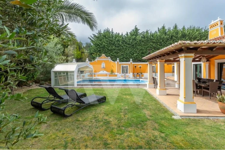 Moradia T7 para Venda em São João das Lampas e Terrugem Foto 5