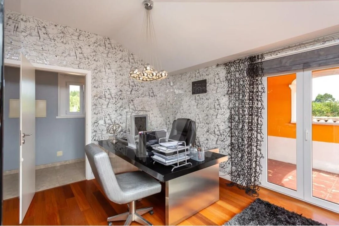 Moradia T7 para Venda em São João das Lampas e Terrugem Foto 13