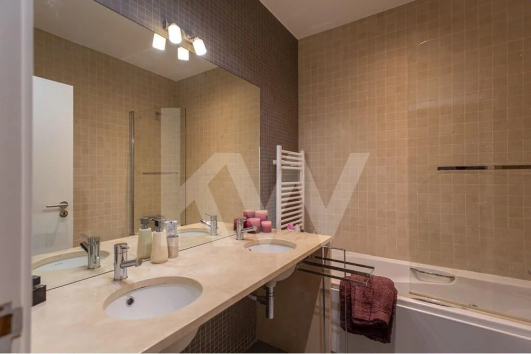 Moradia T7 para Venda em São João das Lampas e Terrugem Foto 44