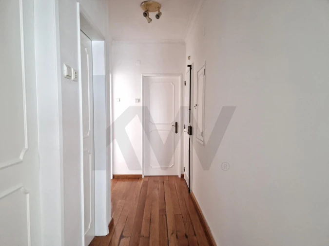 Apartamento T2 para Arrendamento em Sacavém e Prior Velho Foto 10