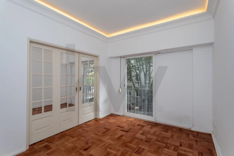 Apartamento T2 para Arrendamento em Avenidas Novas Foto 4