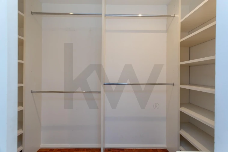 Apartamento T2 para Arrendamento em Avenidas Novas Foto 39