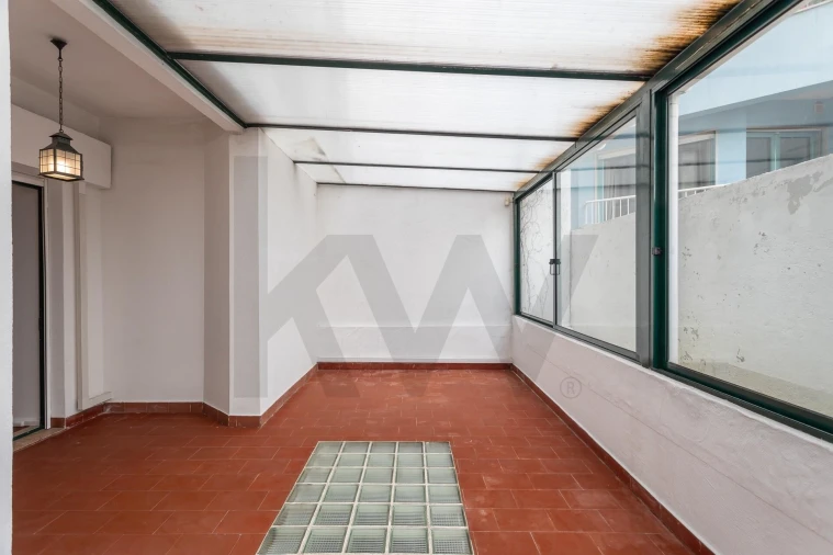 Apartamento T2 para Arrendamento em Avenidas Novas Foto 28