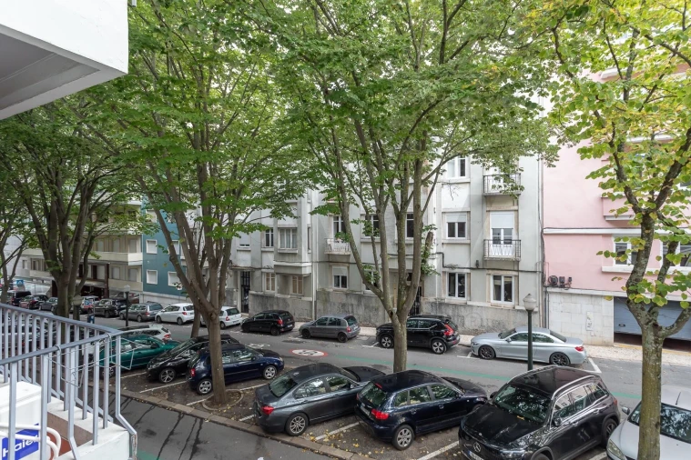 Apartamento T2 para Arrendamento em Avenidas Novas Foto 25