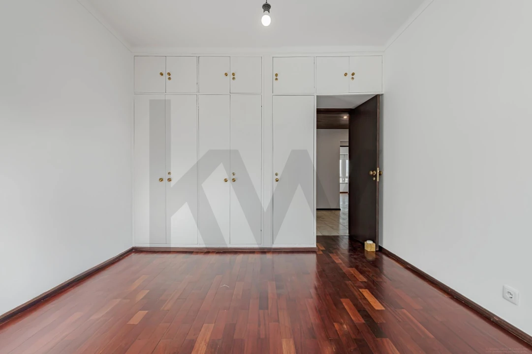 Apartamento T3 para Arrendamento em Moscavide e Portela Foto 15