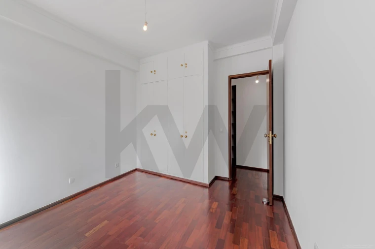 Apartamento T3 para Arrendamento em Moscavide e Portela Foto 18