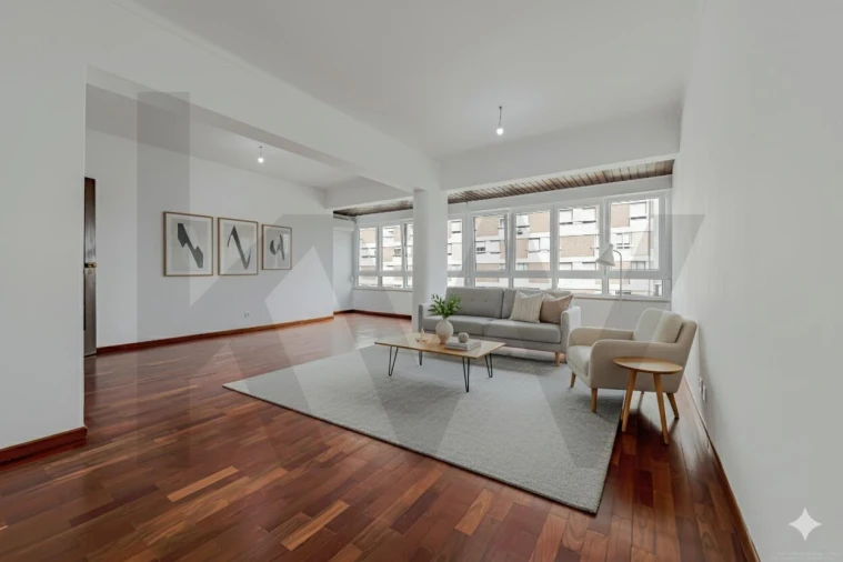 Apartamento T3 para Arrendamento em Moscavide e Portela