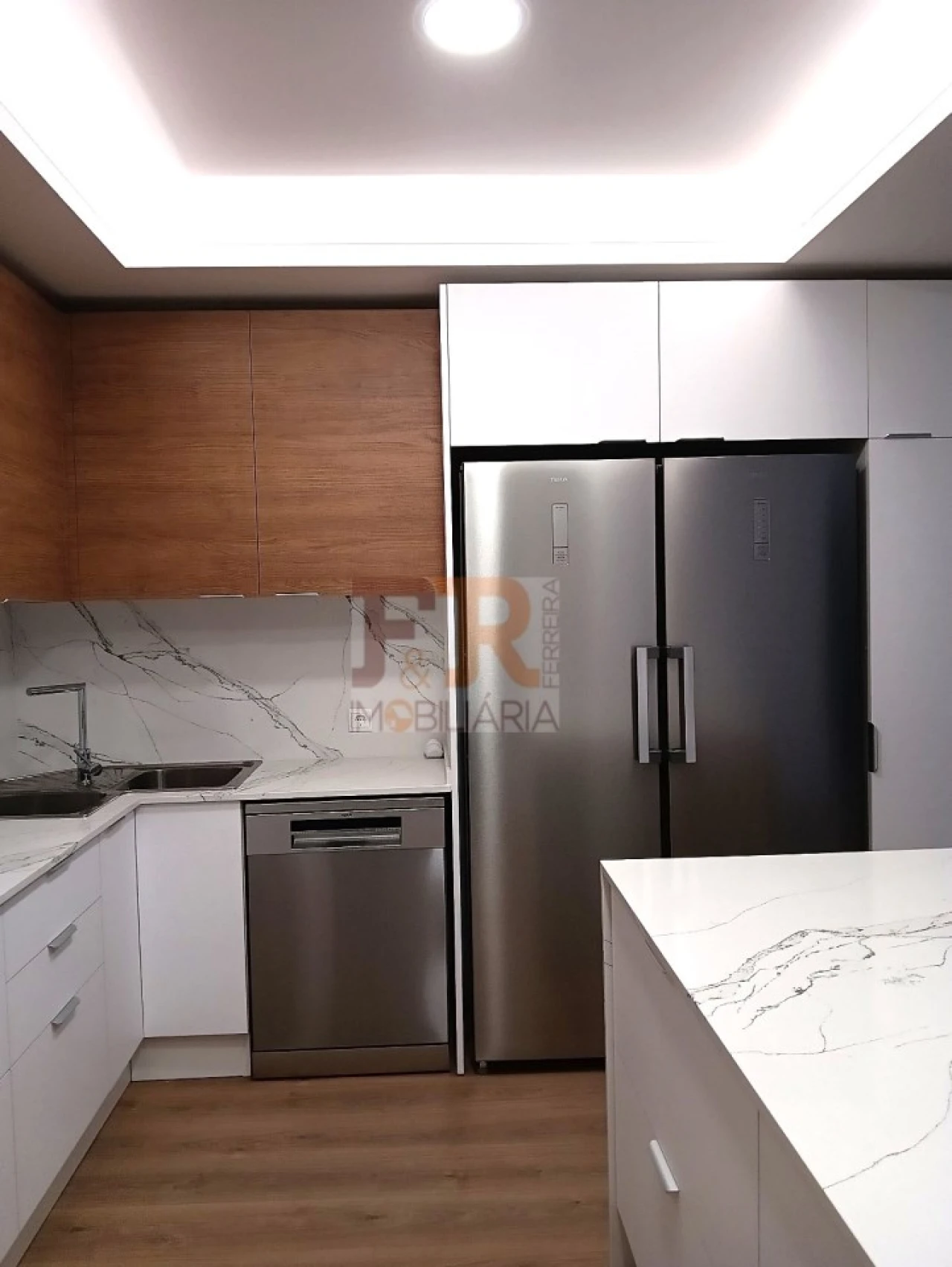 Moradia T5 para Venda em Laranjeiro e Feijó Foto 11