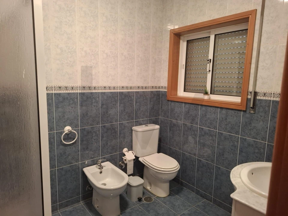 Apartamento T3 para Arrendamento em Santa Maria da Feira, Travanca, Sanfins e Espargo Foto 6