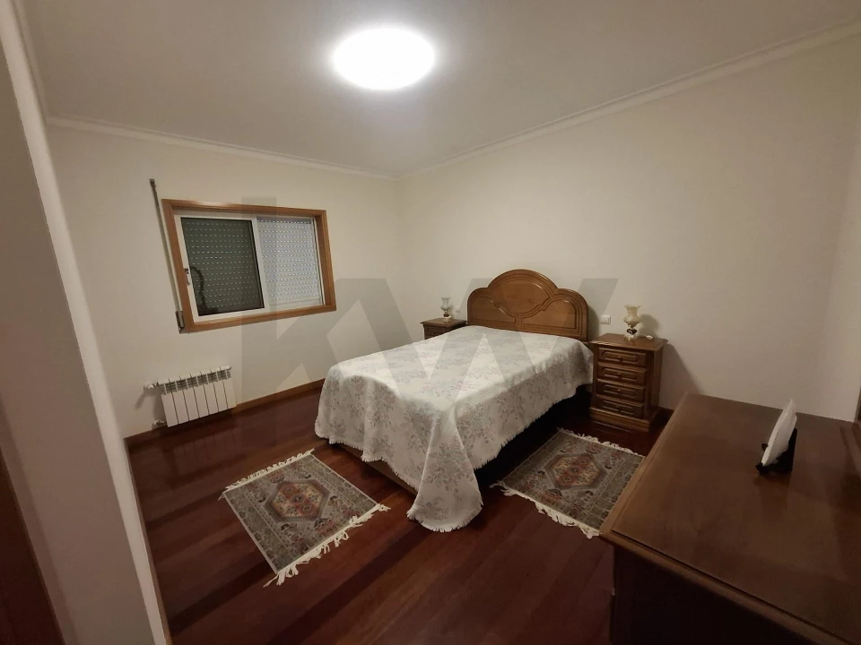 Apartamento T3 para Arrendamento em Santa Maria da Feira, Travanca, Sanfins e Espargo Foto 16