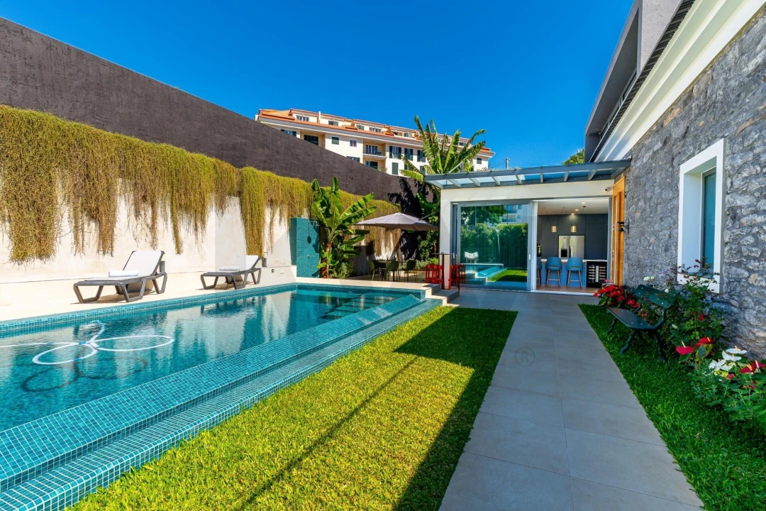 Moradia T3 para Venda em Caniço Foto 21