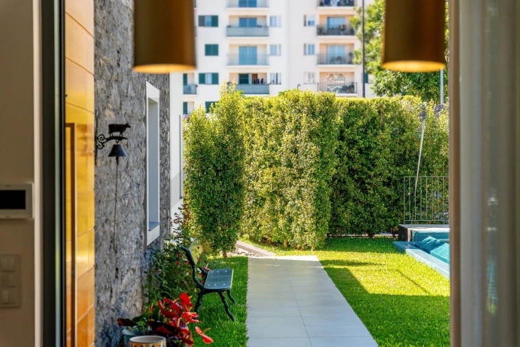 Moradia T3 para Venda em Caniço Foto 10