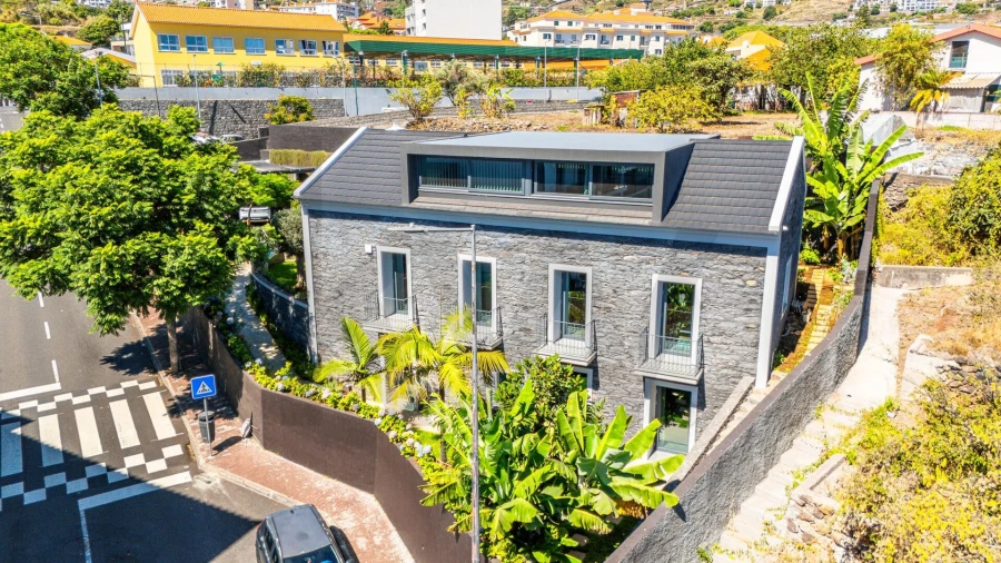 Moradia T3 para Venda em Caniço Foto 29