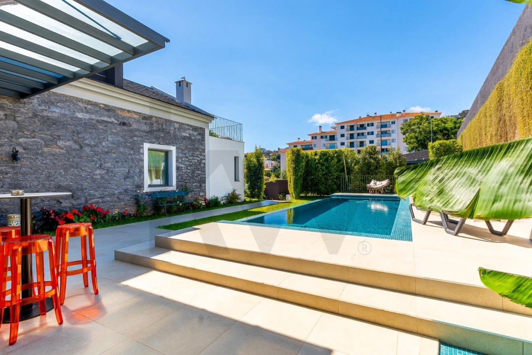 Moradia T3 para Venda em Caniço Foto 25