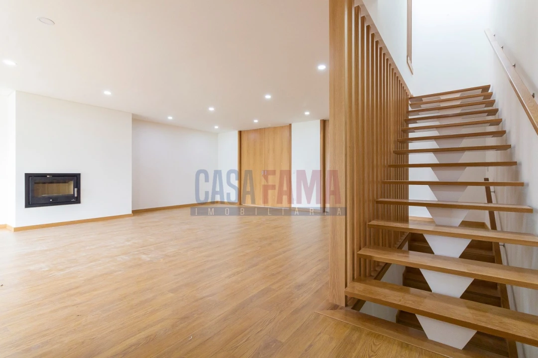 Moradia T4 para Venda em Merelim (São Pedro) e Frossos Foto 3