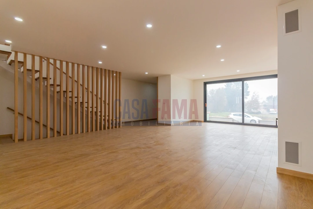 Moradia T4 para Venda em Merelim (São Pedro) e Frossos Foto 4