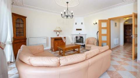 Apartamento T4 para Venda em Quarteira