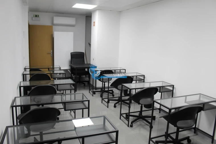 Escritório para Arrendamento em Faro (Sé e São Pedro) Foto 24