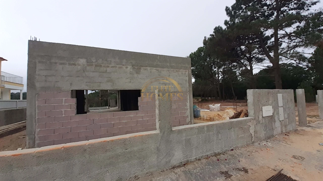 Moradia T3 para Venda em Sesimbra (Castelo) Foto 14