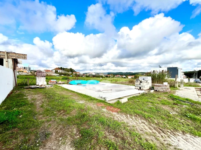 Terreno para Venda em Tornada e Salir do Porto Foto 19