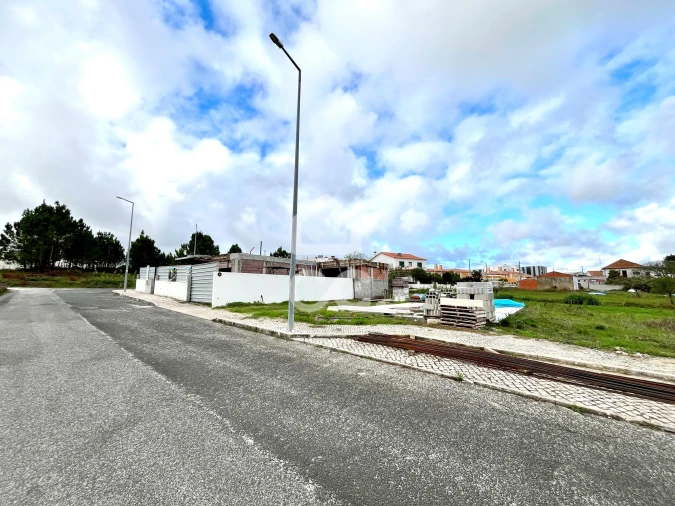Terreno para Venda em Tornada e Salir do Porto Foto 8